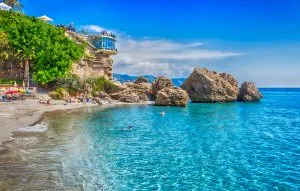 Playa de Nerja en la Costa del Sol